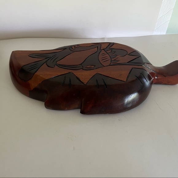 Wood Carved Leaf Design Serving Dish for Snacks Vintage Aruba Road Runner Floral - Picture 9 of 13